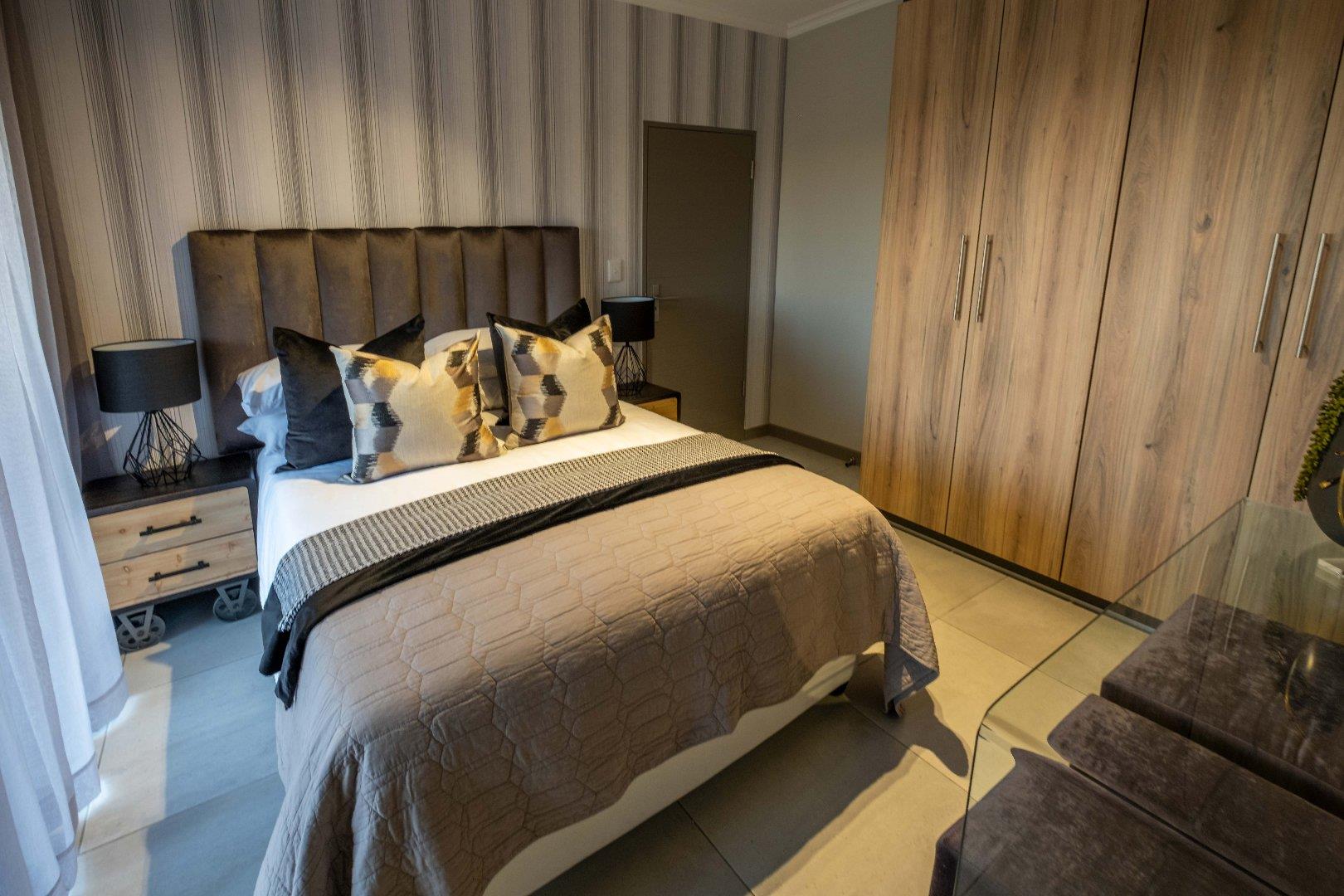 Waterfall, Midrand Property Apartments / flats to rent in Waterfall