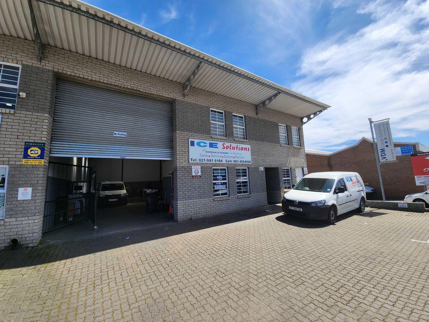 Industrial property to rent in Brackenfell Industrial Unit 4 45