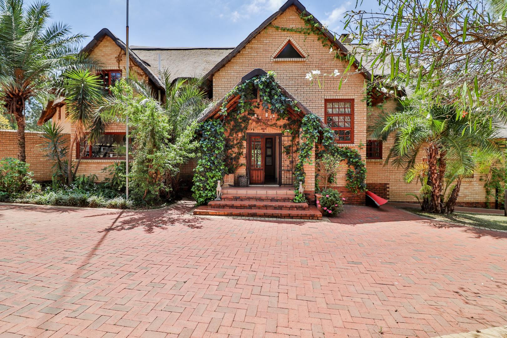 Tres Jolie Property Property and houses for sale in Tres Jolie