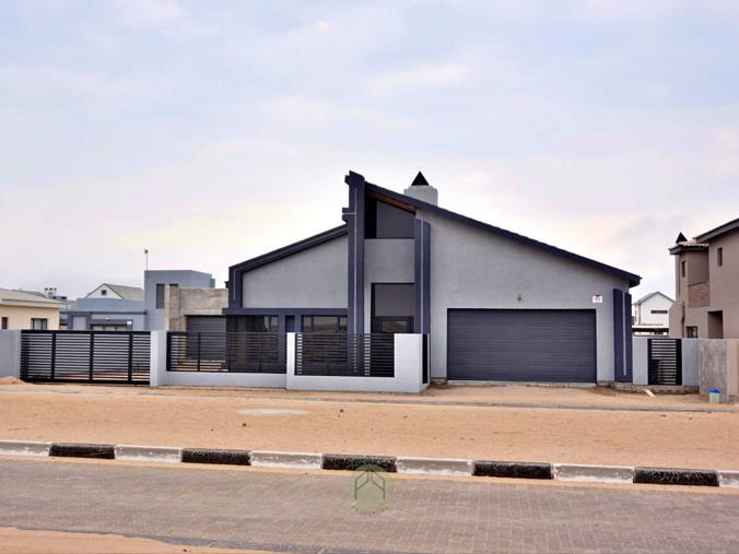 3 Bedroom House for Sale in Ocean View