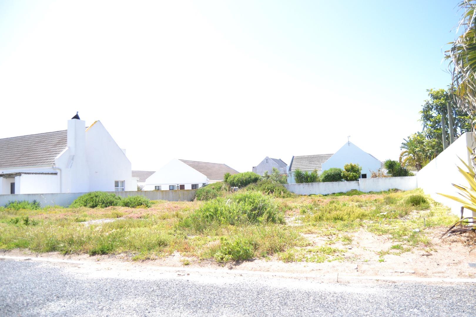 3 Bedroom House for sale in Golden Mile 3 Fynbos Crescent P24113413474