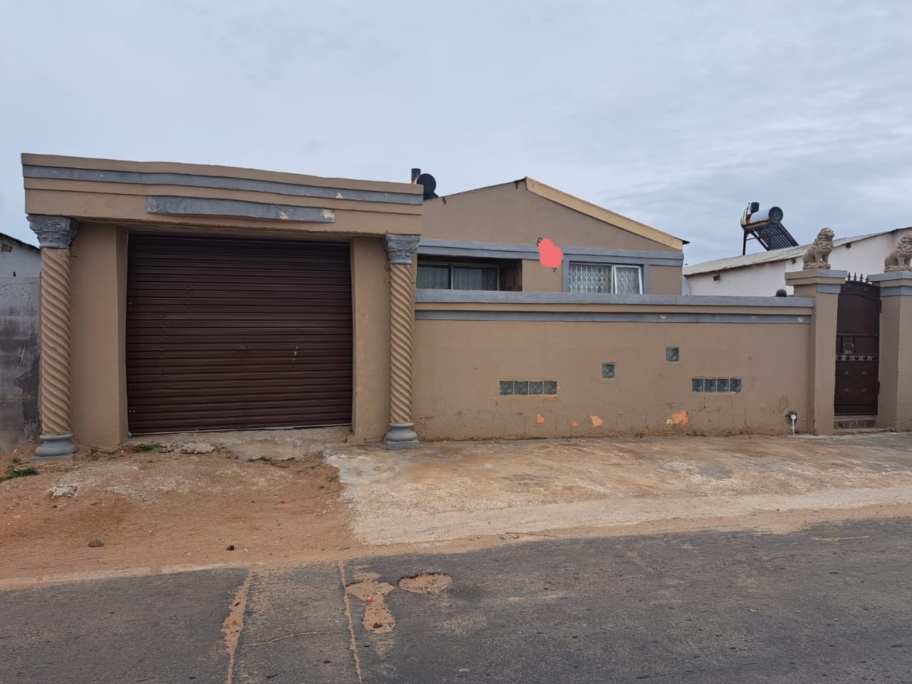 Kwazakhele Property Property and houses for sale in Kwazakhele