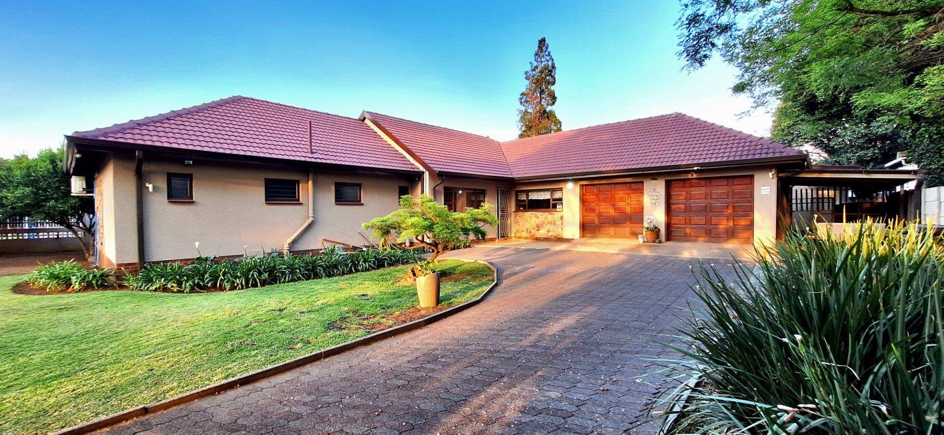 Parkrand Property Property and houses for sale in Parkrand