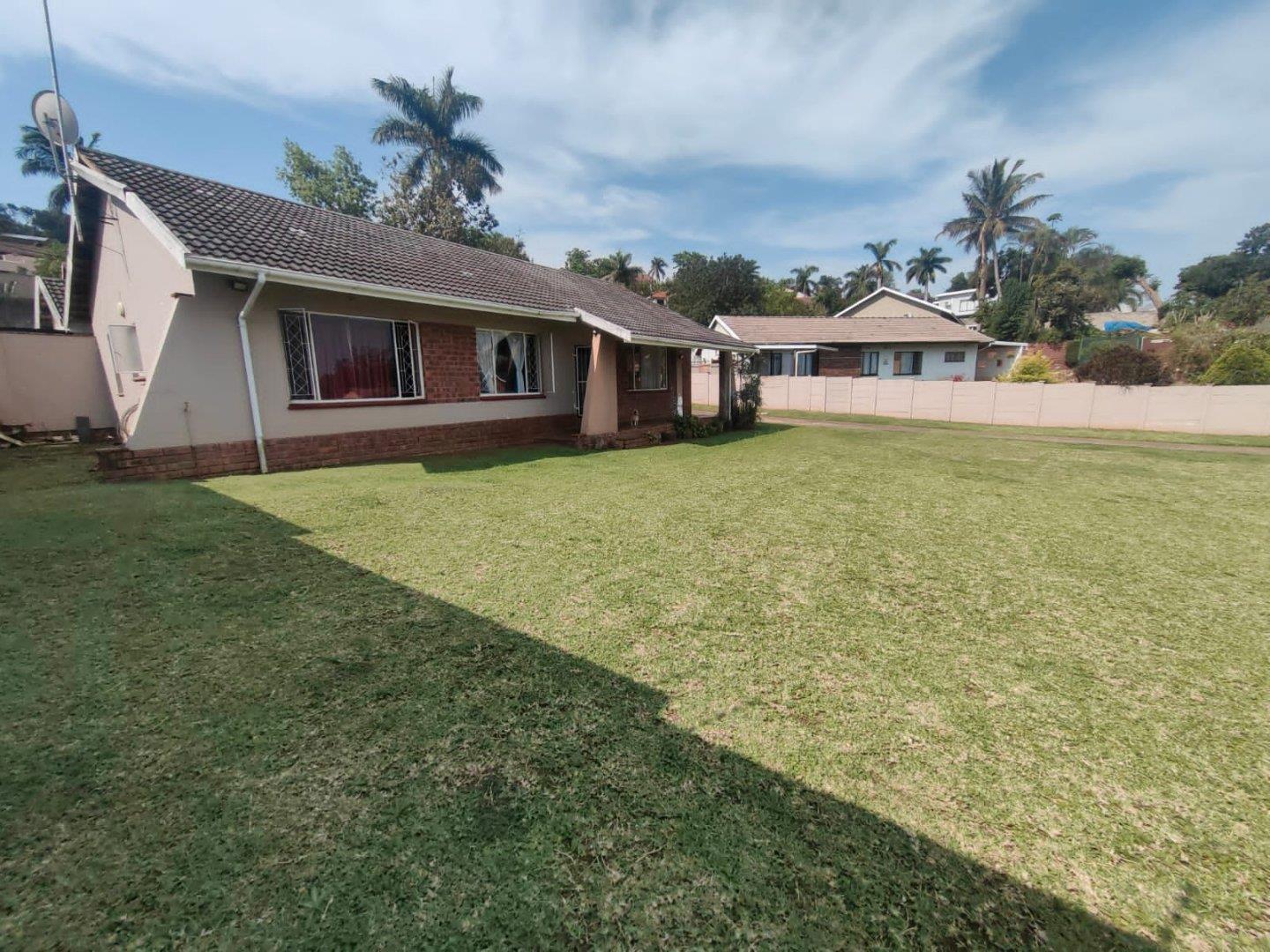 3 Bedroom House for sale in Panorama P24113417959