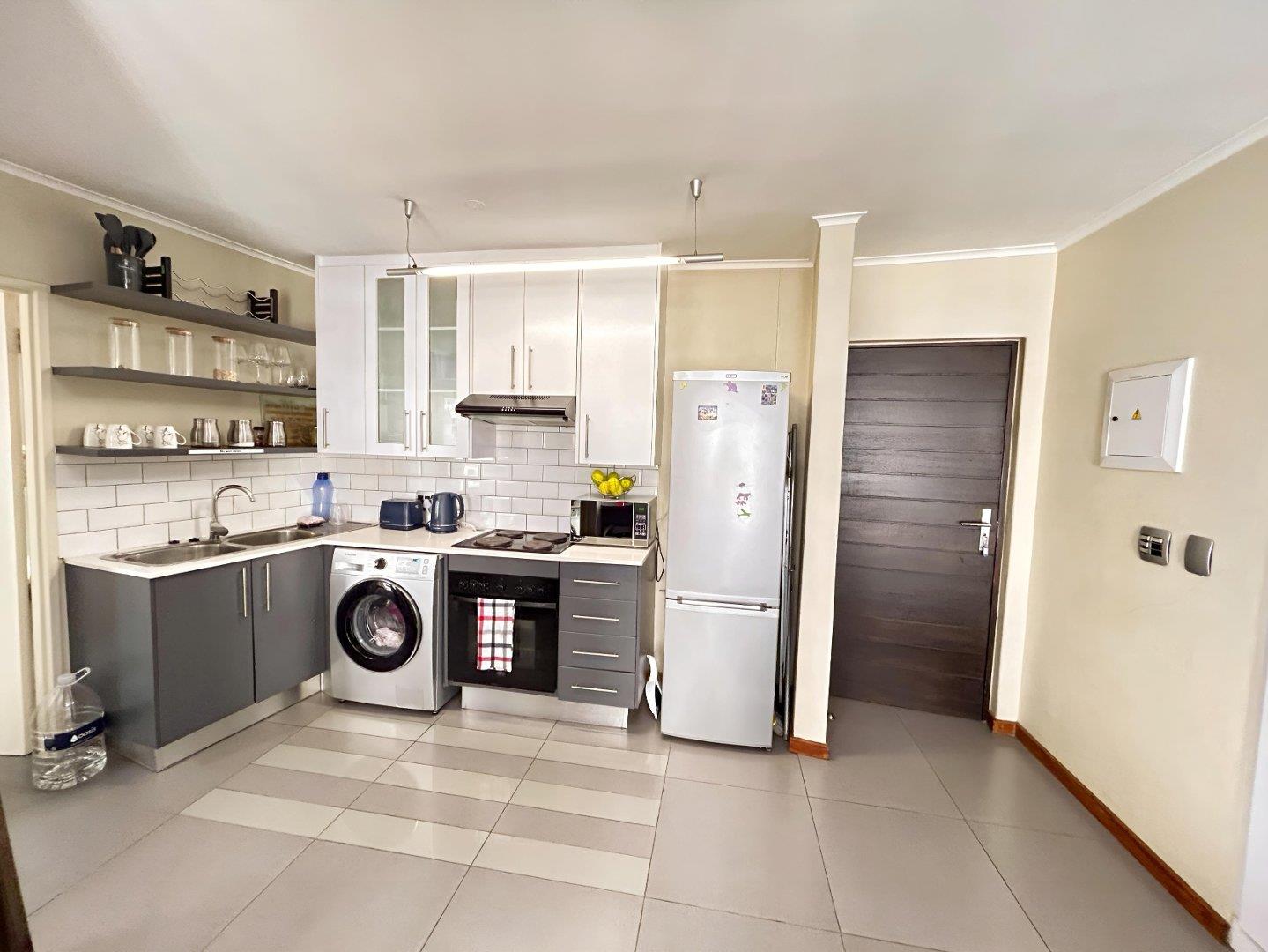 2 Bedroom Apartment / flat for sale in Hatfield P24113418428