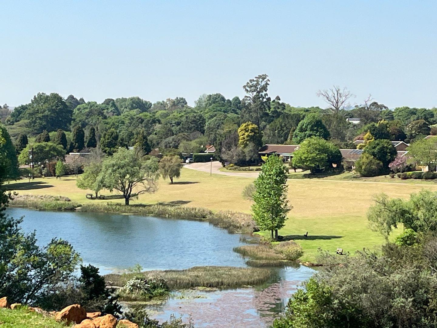 3 Bedroom Apartment / flat for sale in St Johns Village P24113502855