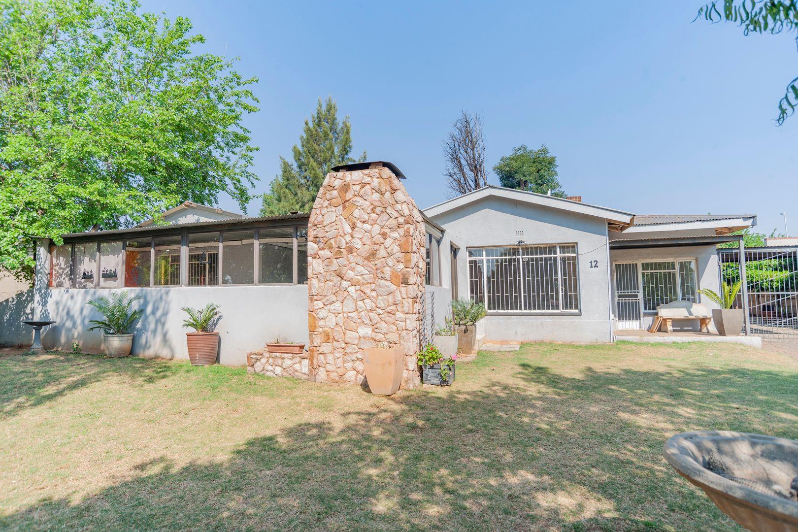 3 Bedroom House for sale in Heidelberg Central P24113421754