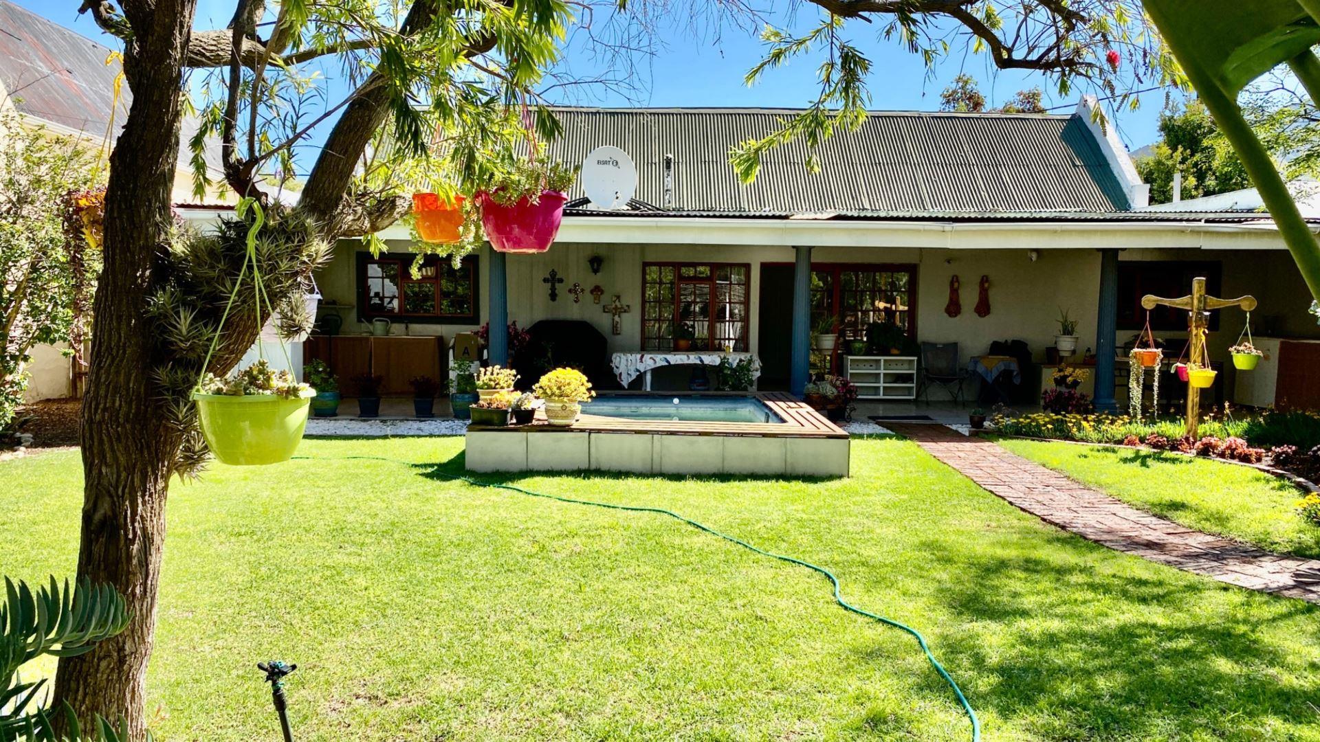 3 Bedroom House for sale in Montagu 8 Du Toit Street P24113421780