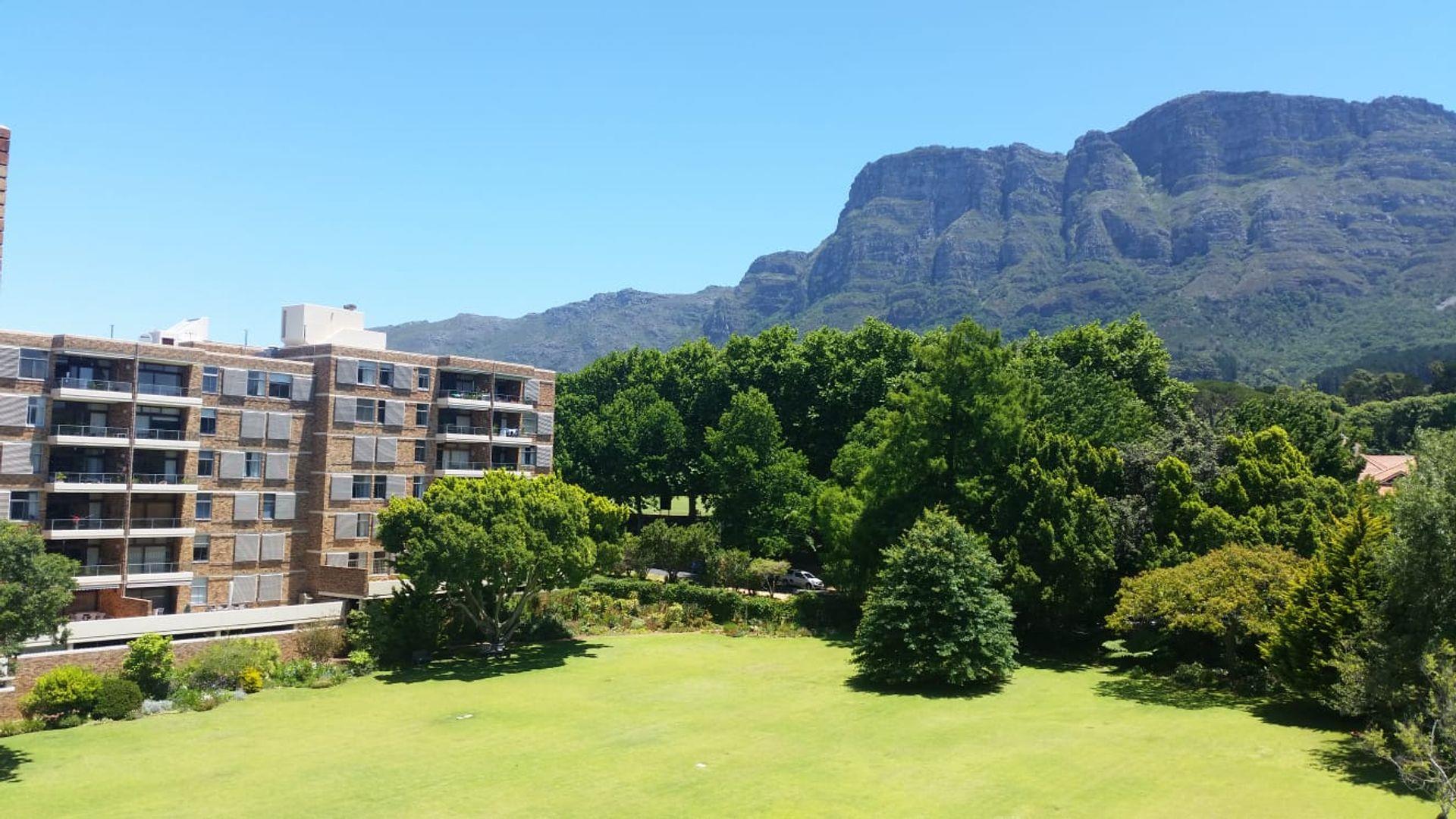Newlands, Cape Town Property Apartments / flats for sale in Newlands