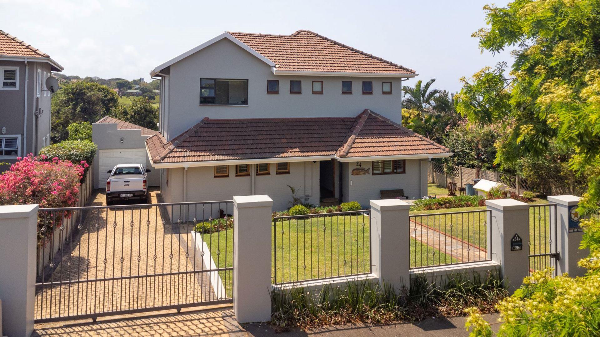 5 Bedroom House for sale in Durban North P24113427546