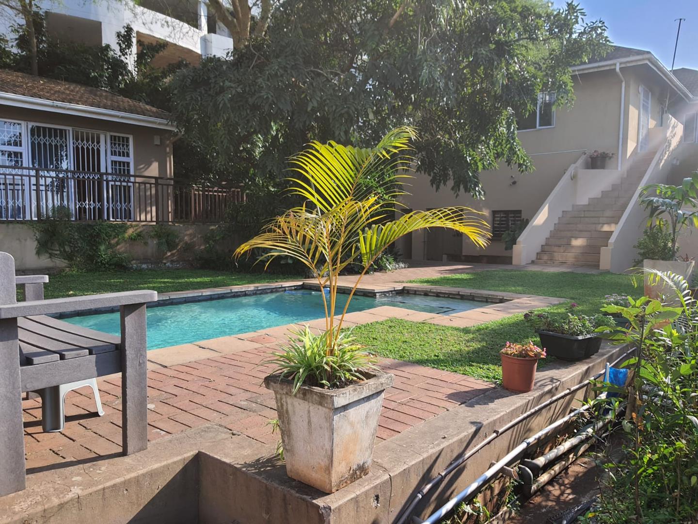 3 Bedroom Townhouse for sale in Essenwood P24113428912