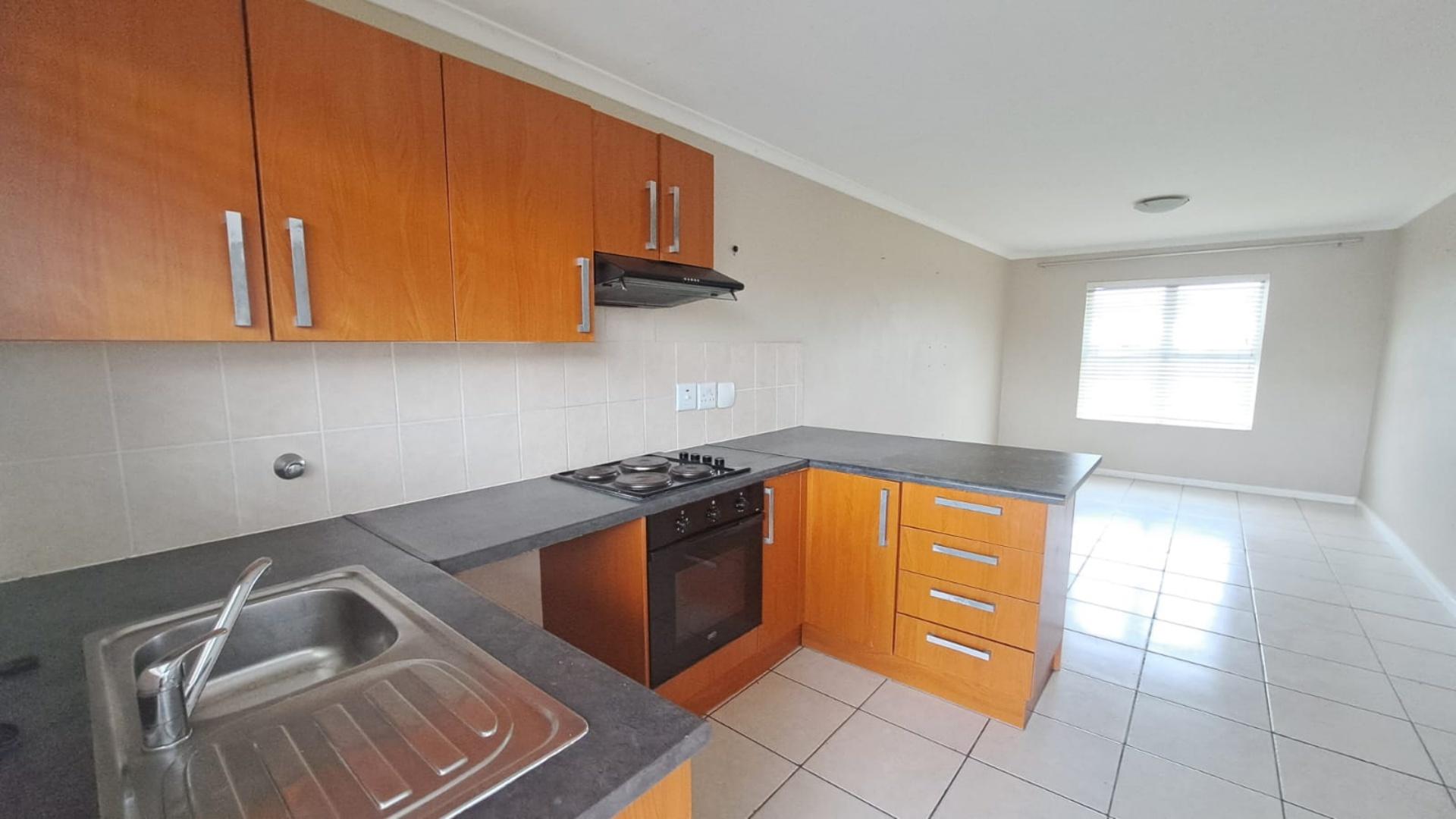 Apartments / flats for sale in Melkbosstrand Melkbosstrand Property
