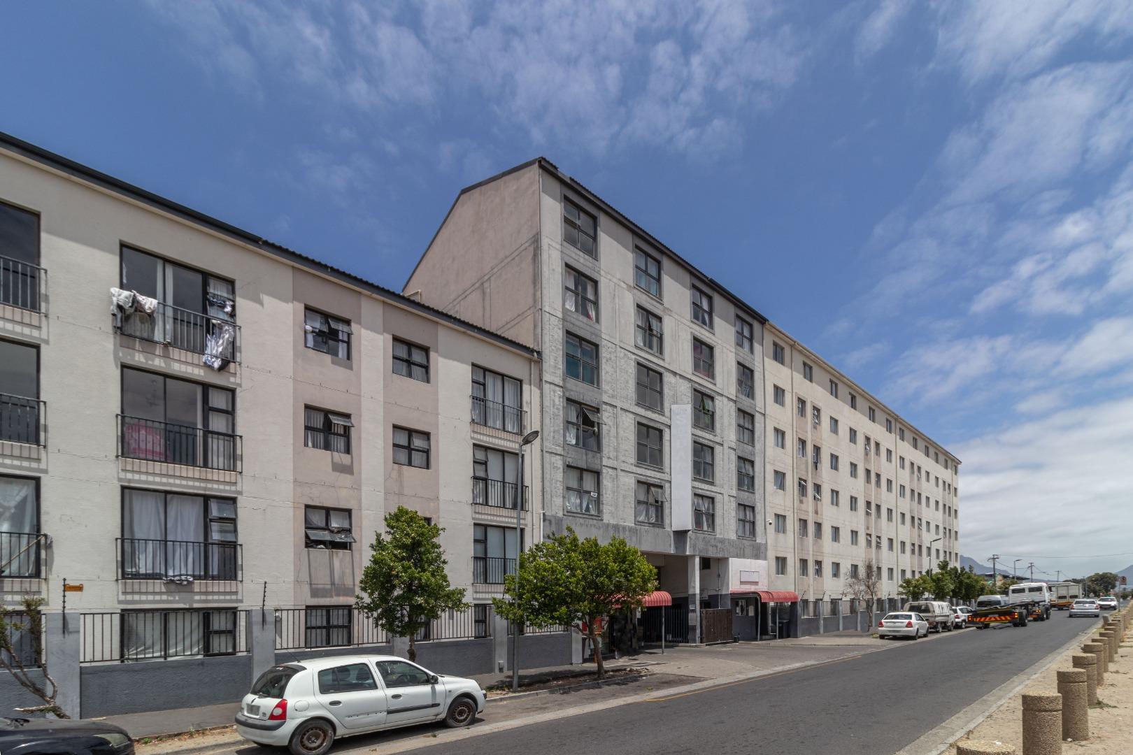 Maitland, Cape Town Property Apartments / flats for sale in Maitland