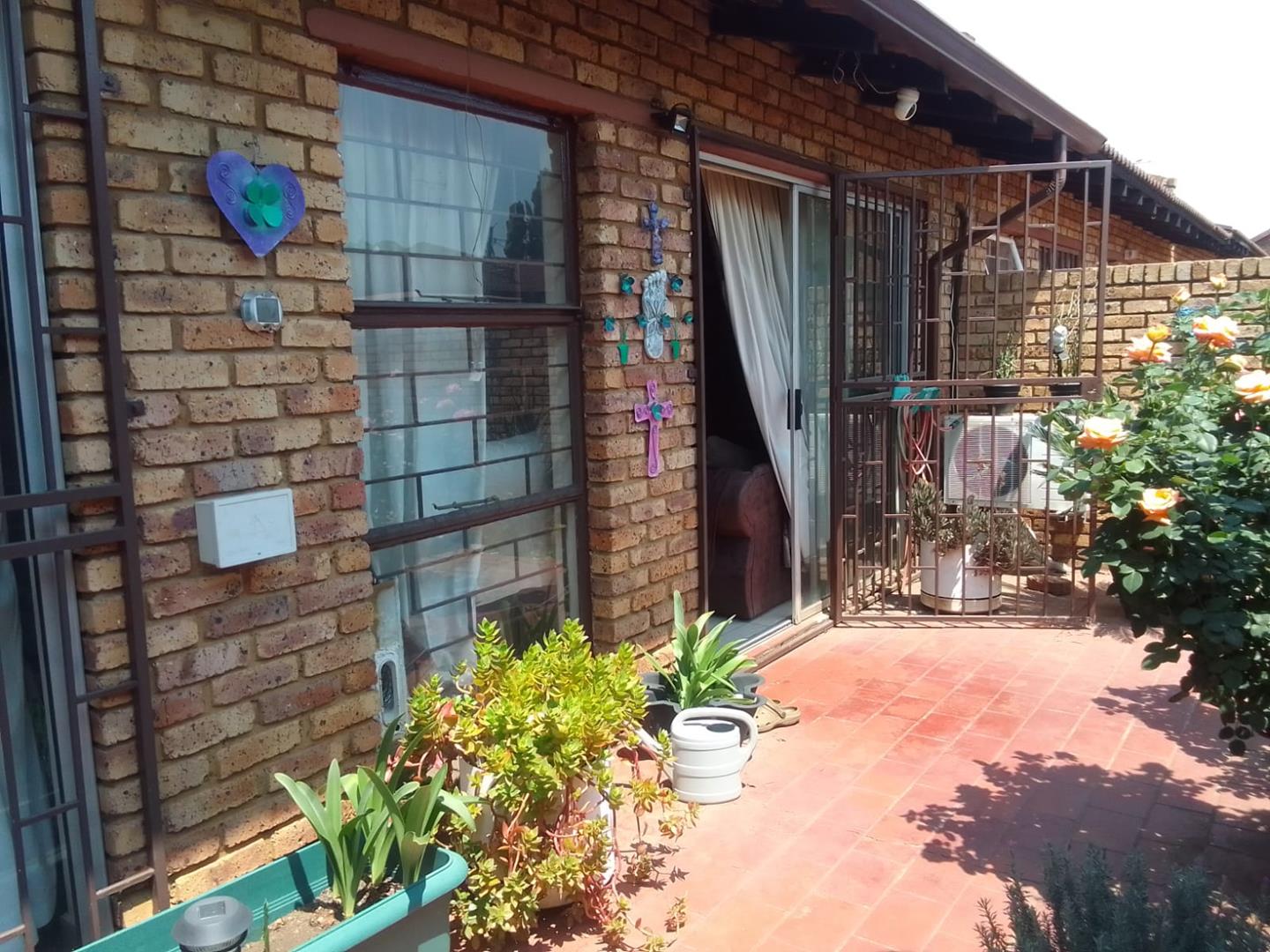 2 Bedroom Townhouse for sale in Kibler Park P24113429519