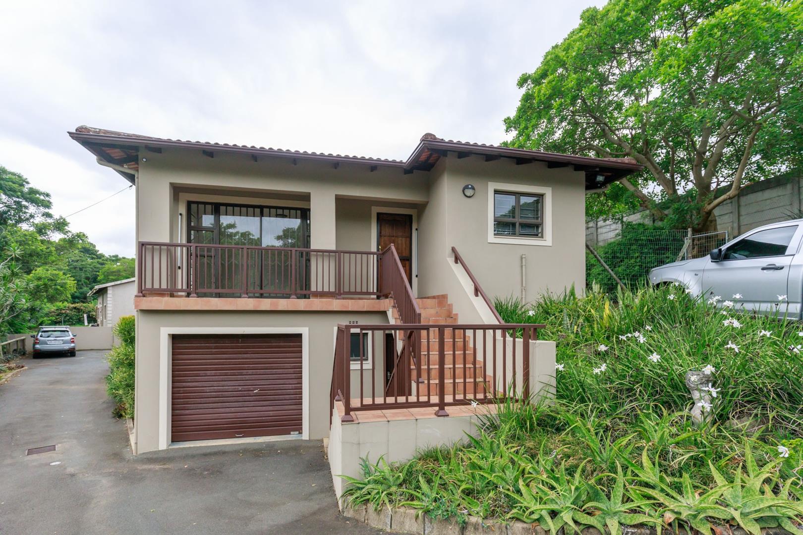 3 Bedroom Townhouse for sale in Manor Gardens P24113429753