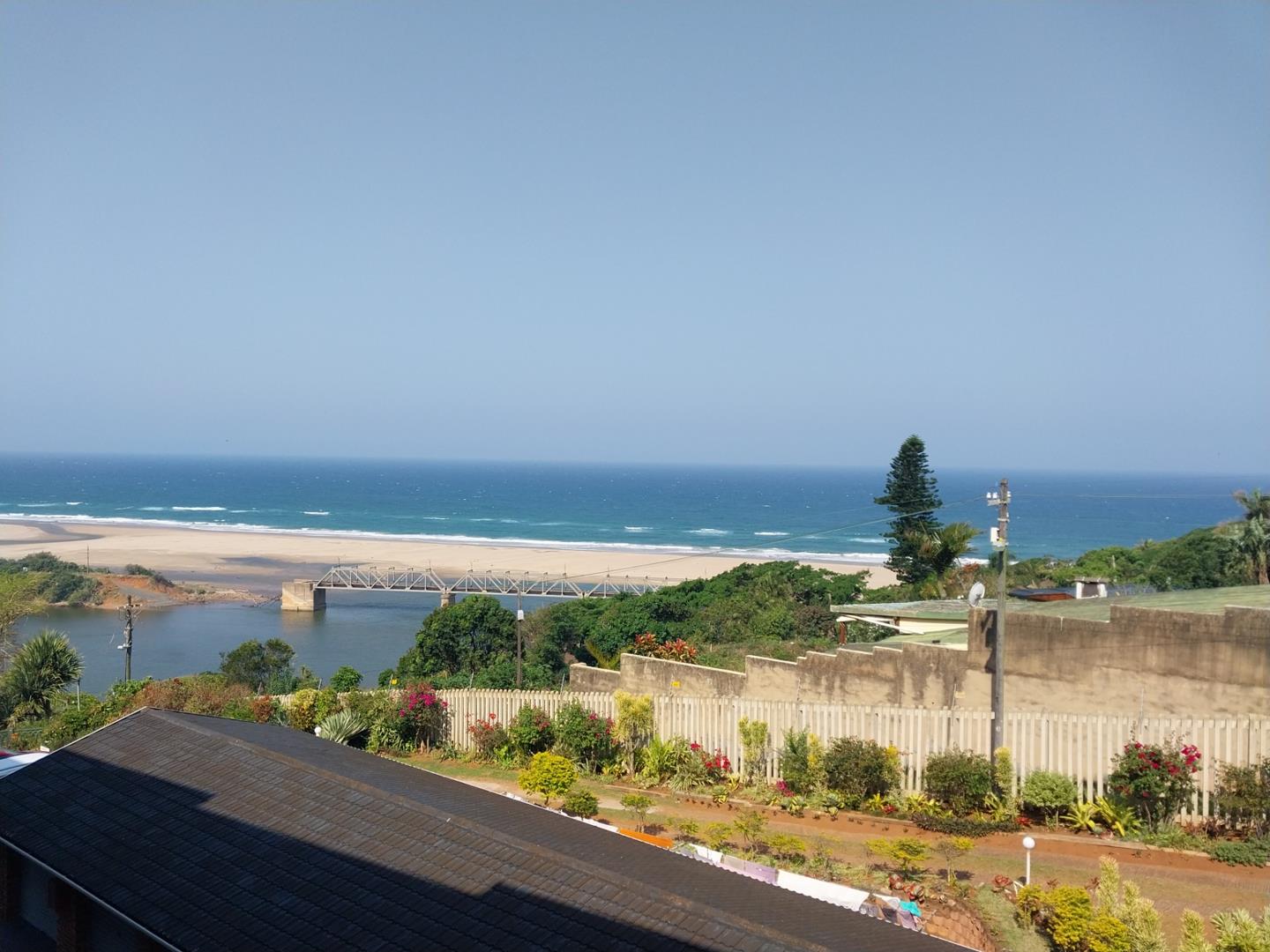 2 Bedroom Apartment / flat for sale in Illovo Beach P24113430072