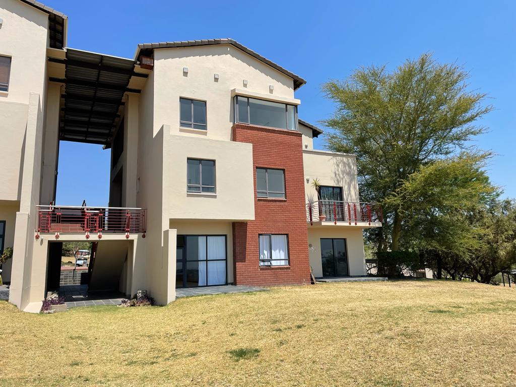 Jackal Creek Golf Estate Property Apartments / flats to rent in Jackal Creek Golf Estate