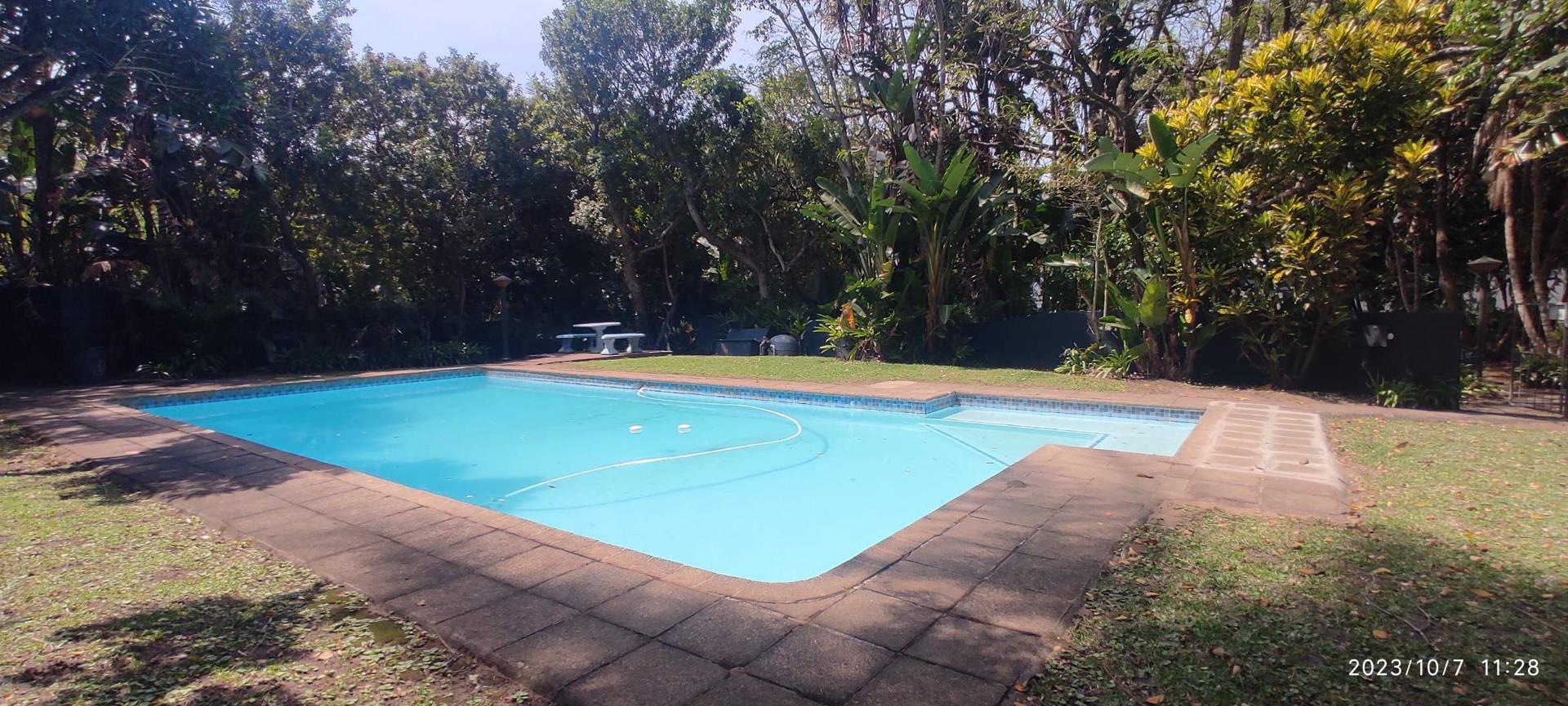 2 Bedroom Apartment / flat for sale in Port Edward P24113431125