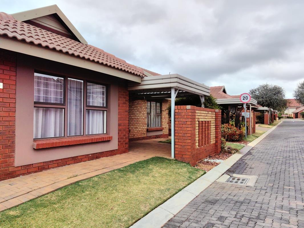 2 Bedroom House for sale in Montana Tuine 1556 Bougainvillea Drive