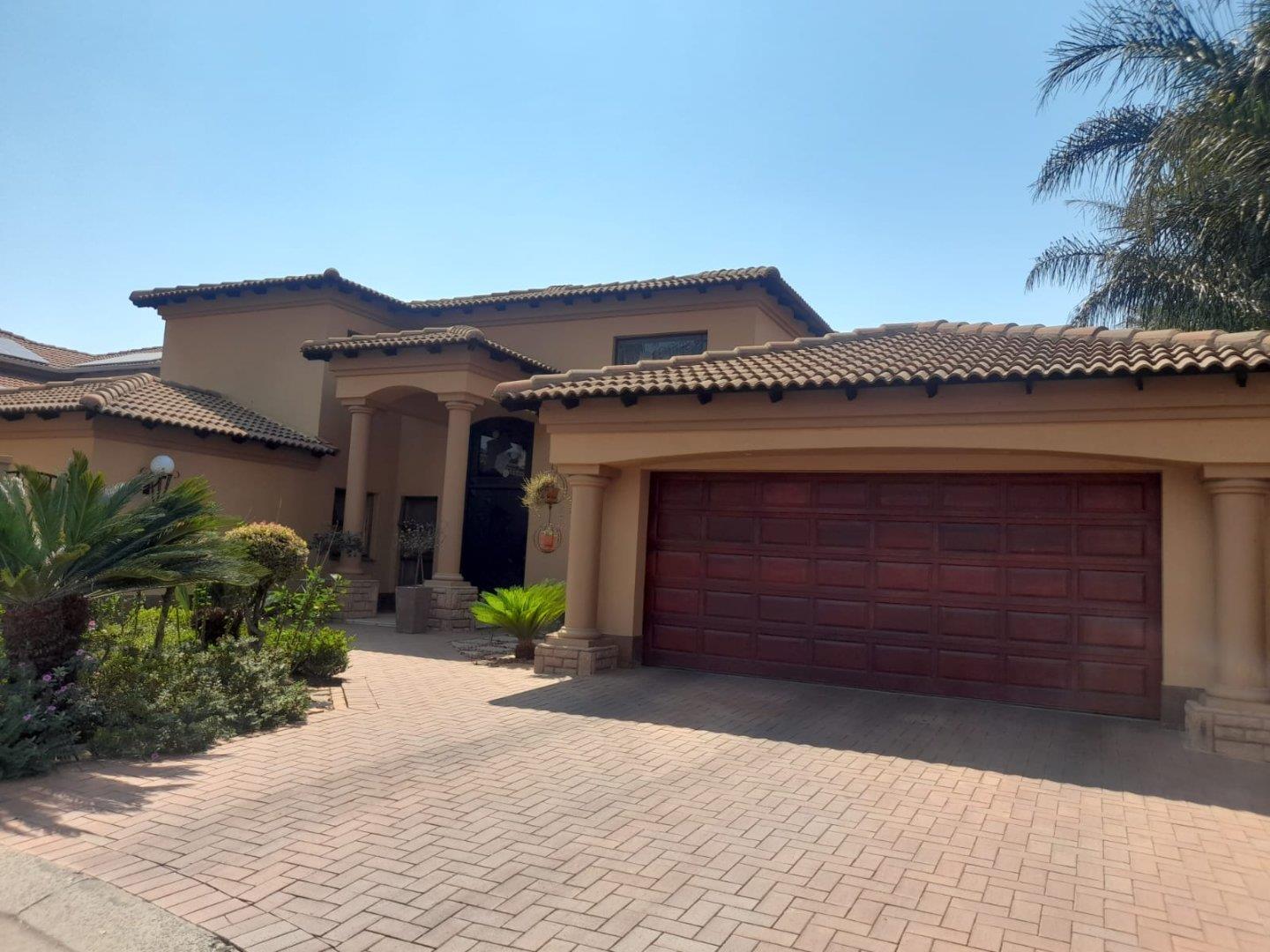 5 Bedroom House for sale in Beyers Park P24113434908