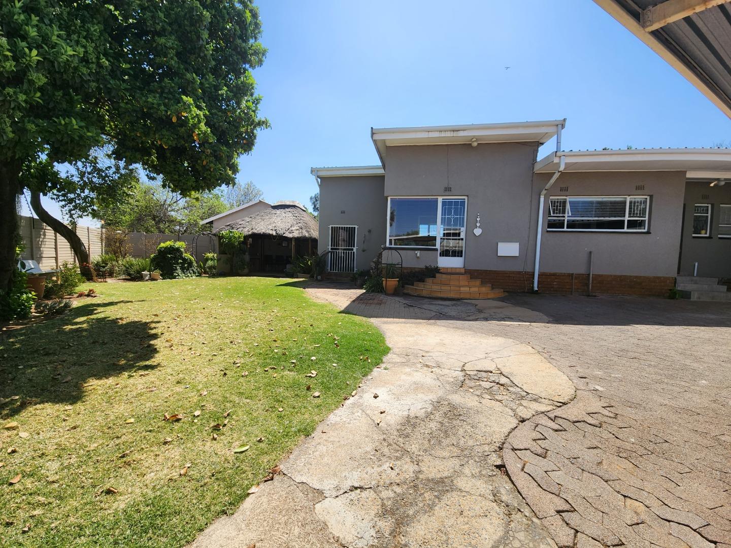 Florentia Property Property and houses for sale in Florentia