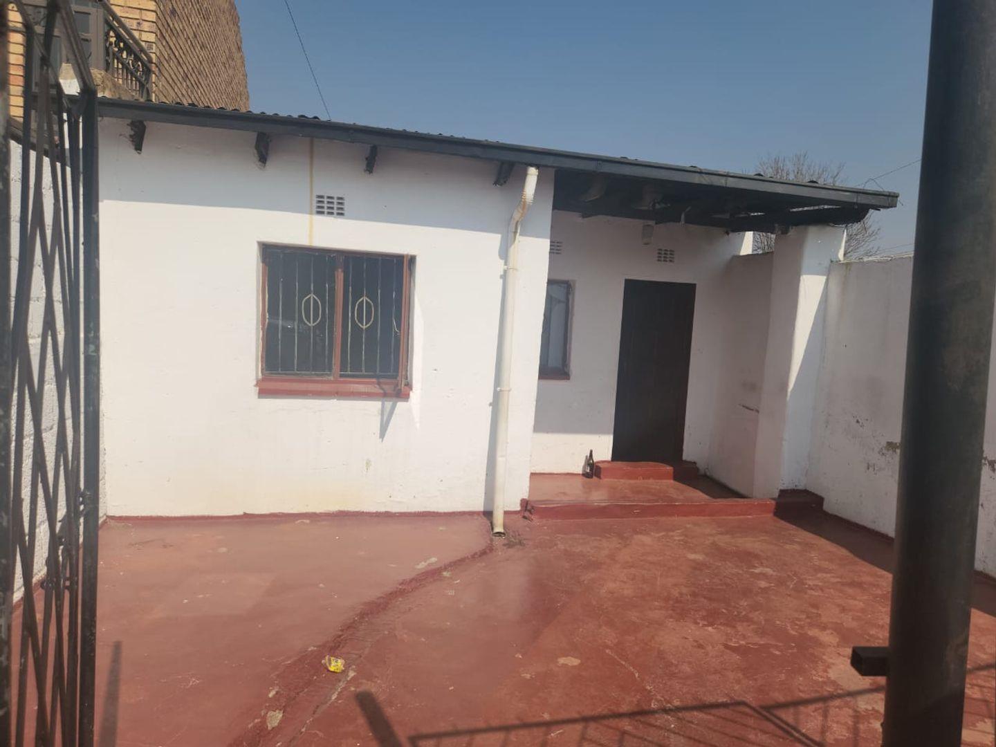Jabavu Property Houses to rent in Jabavu