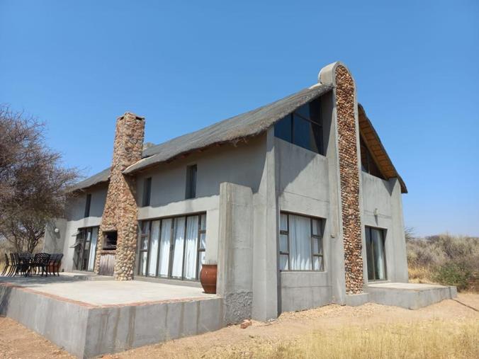3 Bedroom House for Sale in Windhoek Central