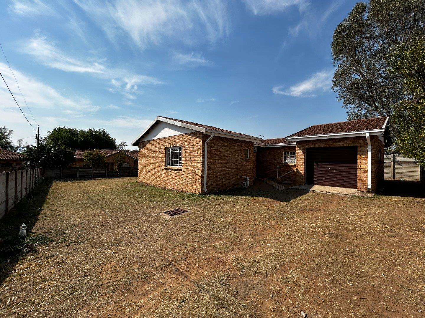 Lennoxton Property Property and houses to rent in Lennoxton