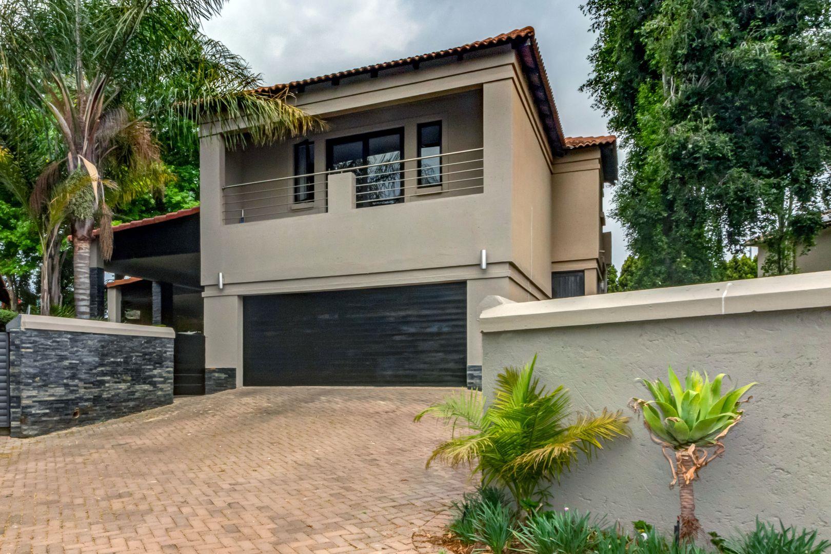 3 Bedroom House for sale in Cedar Lakes P24113439415