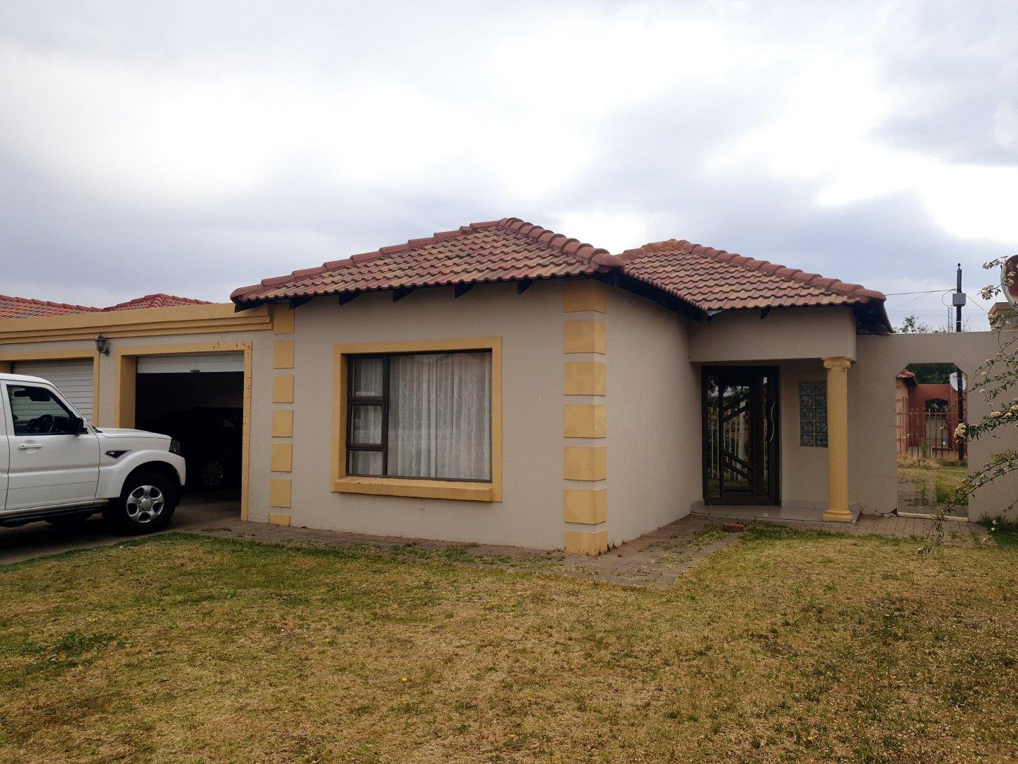 Mandela View, Bloemfontein Property Property and houses for sale in