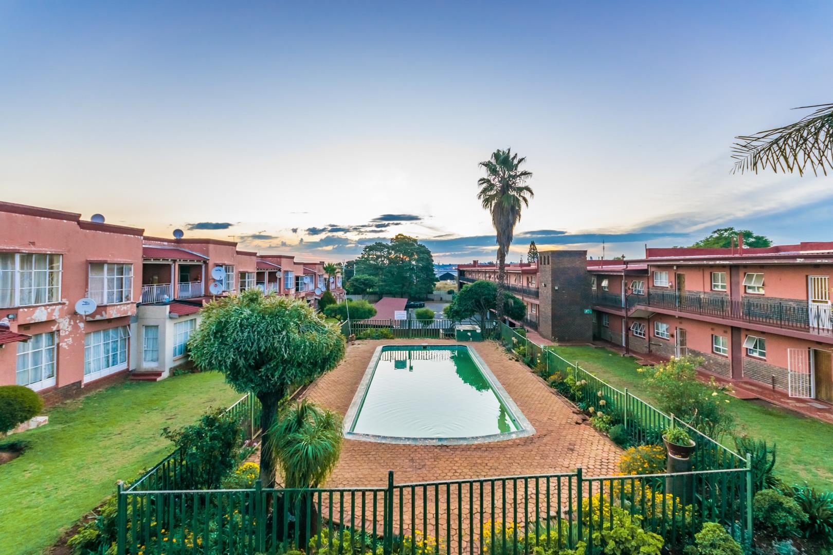 1 Bedroom Apartment / flat for sale in Horizon View 1g Adderley