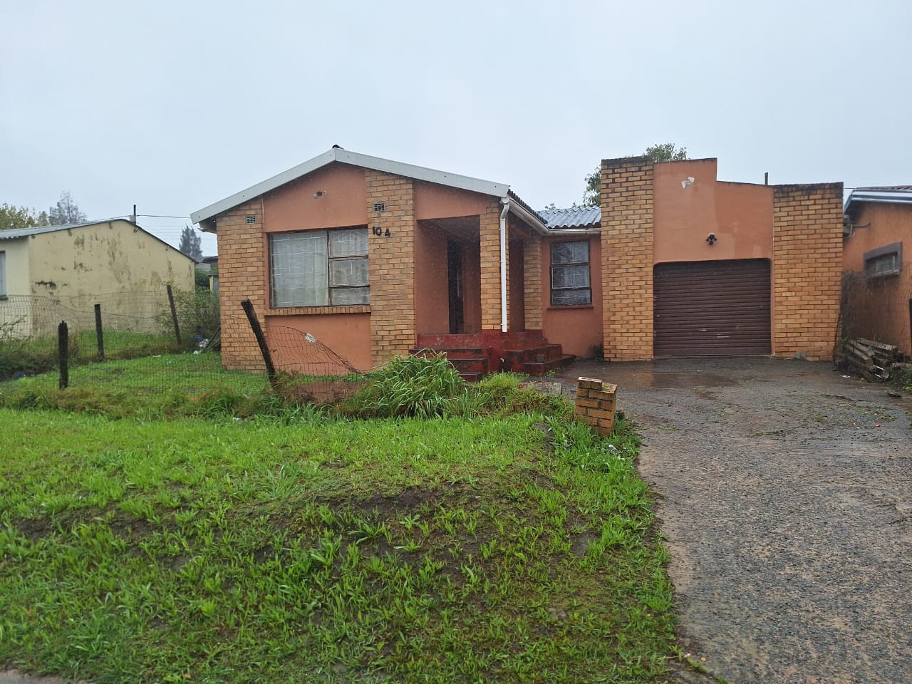 2 Bedroom House for sale in Mdantsane P24113442358
