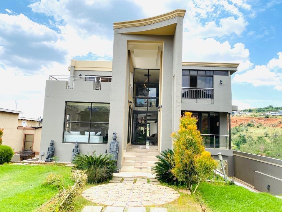 4 Bedroom House to rent in Bassonia Estate 34 Karee P24109733869