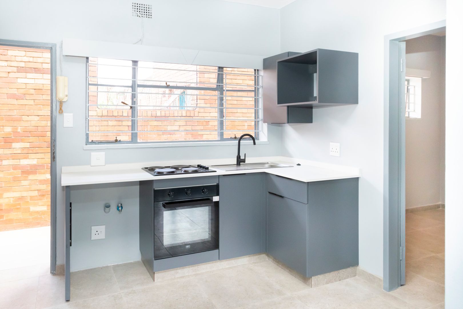 2 Bedroom Apartment / flat to rent in Linden 16 Linden Corner, 65 6th