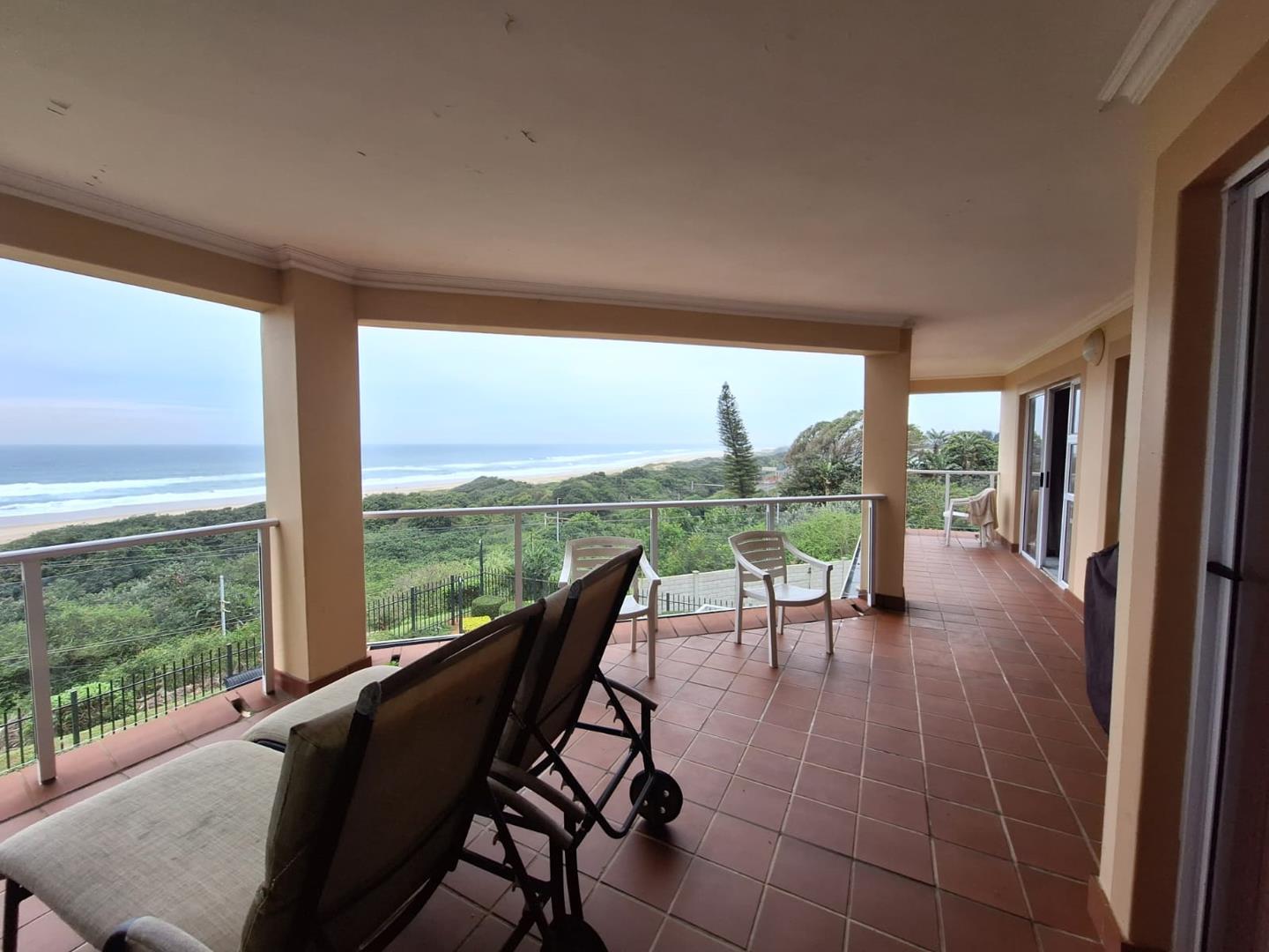 3 Bedroom Apartment / flat to rent in Illovo Beach P24113446864