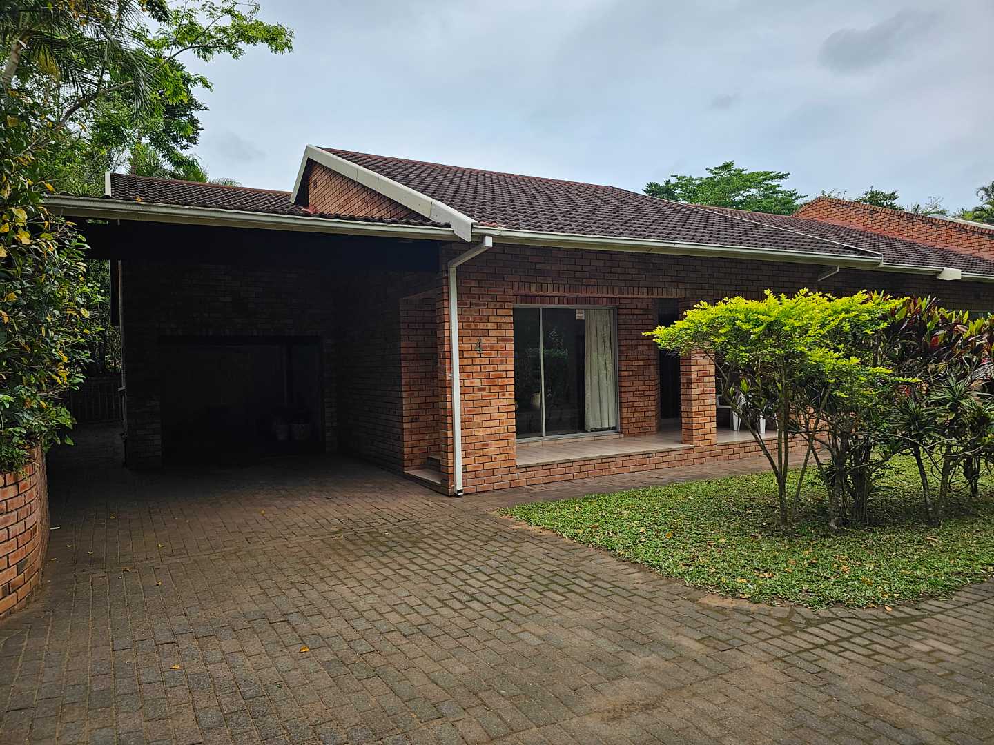 3 Bedroom Townhouse for sale in St Lucia P24113447937