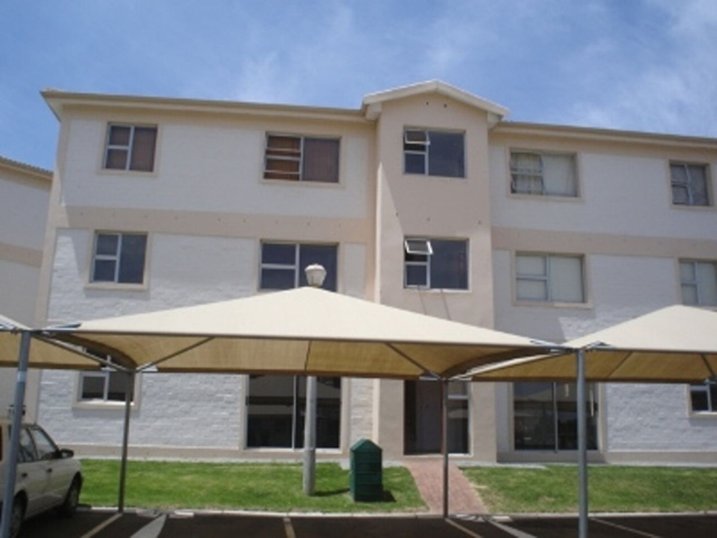 Admirals Park Property Property and houses to rent in Admirals Park