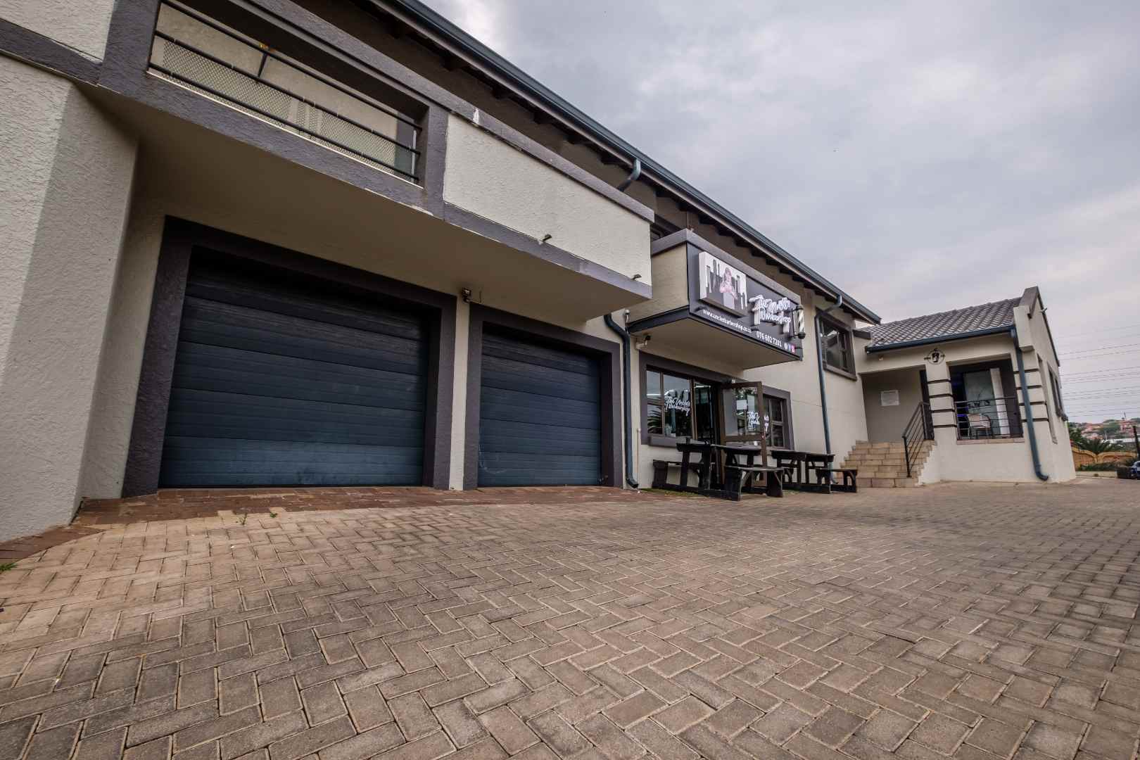 Glenvista Property Commercial property for sale in Glenvista