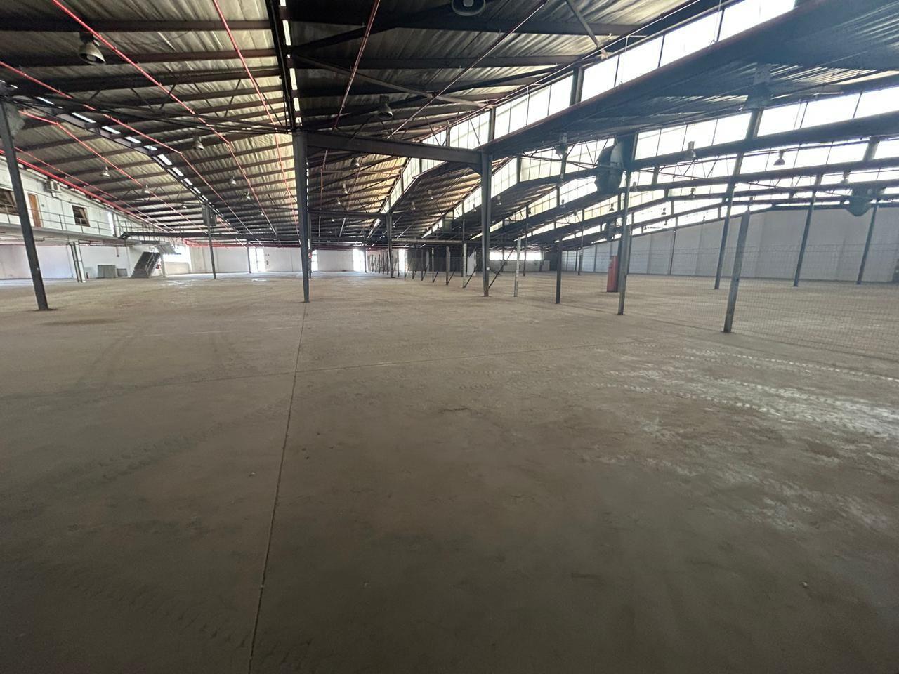 Industrial property to rent in Central P24112071810