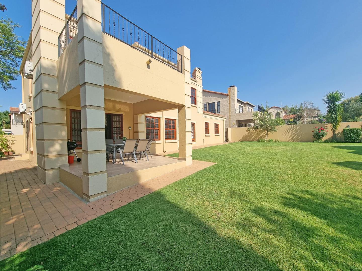 3 Bedroom House for sale in Kyalami P24113453186