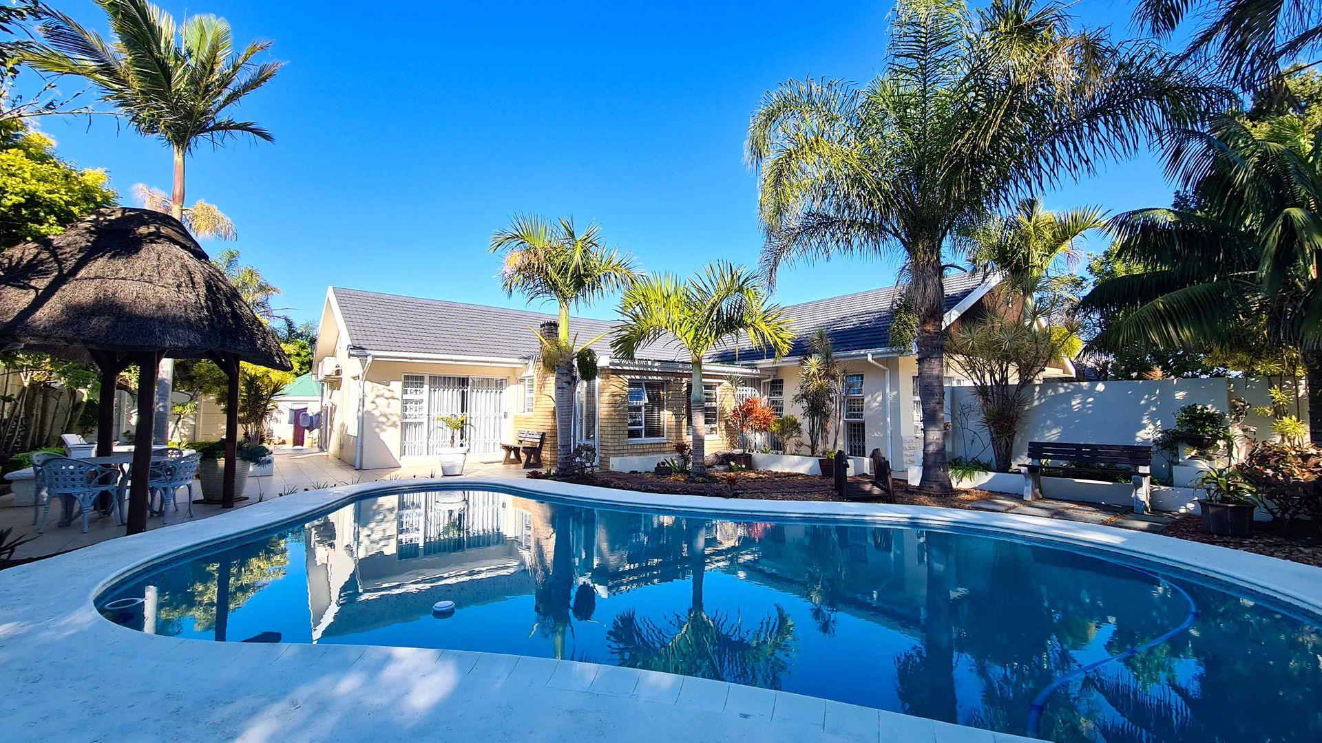 4 Bedroom House for sale in Bonnie Doon P24113453480