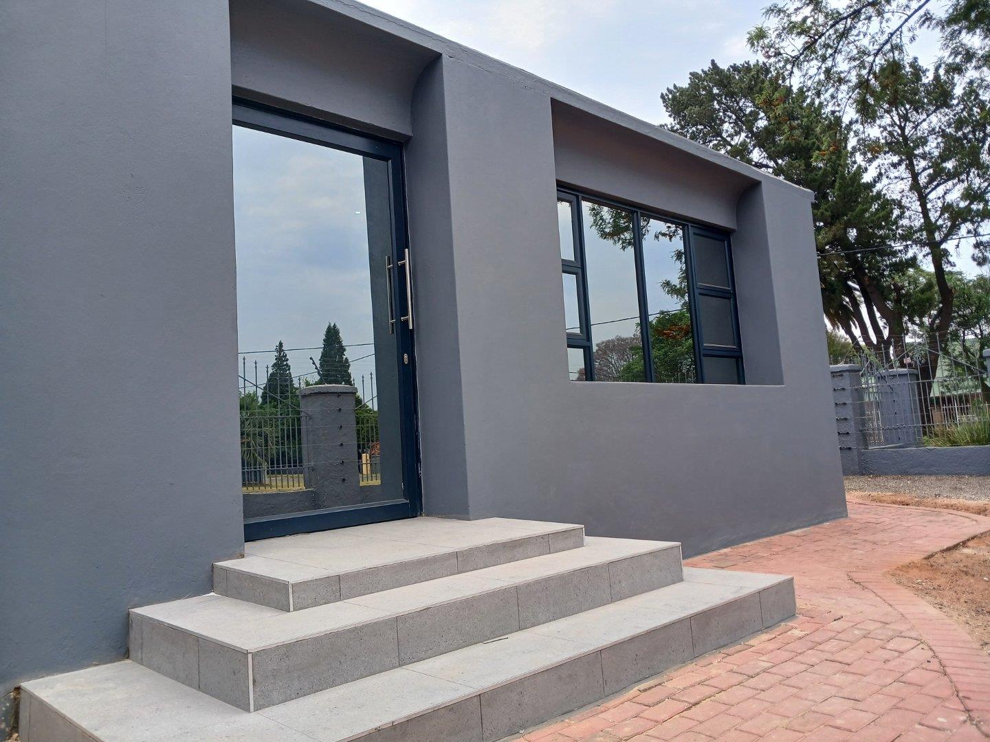 Commercial property for sale in Benoni West P24113461150