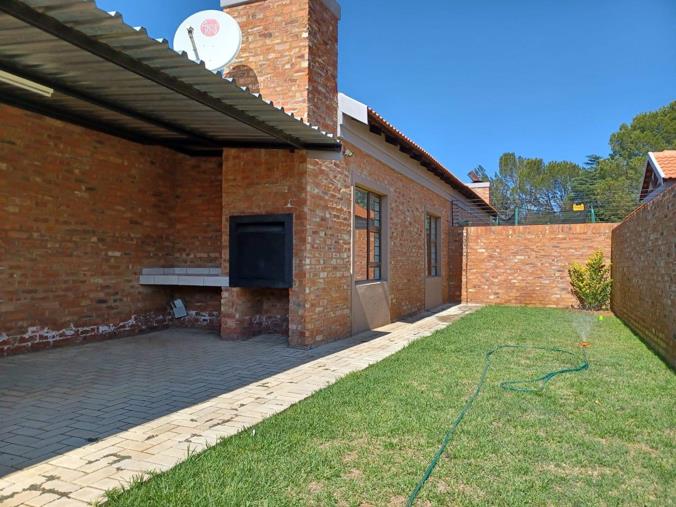 3 Bedroom Townhouse for Sale in Baillie Park