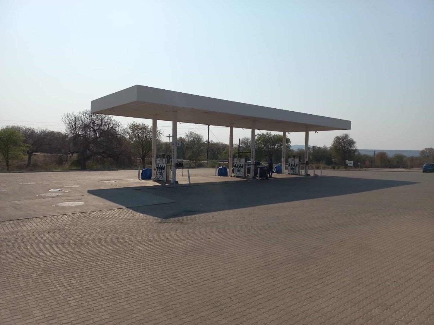 Commercial property for sale in Phalaborwa P24113462145