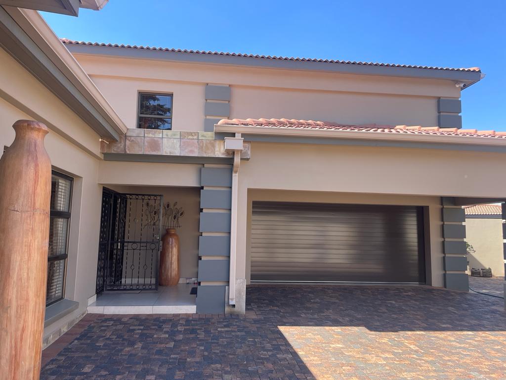 4 Bedroom House for sale in Three Rivers Proper P24113462759