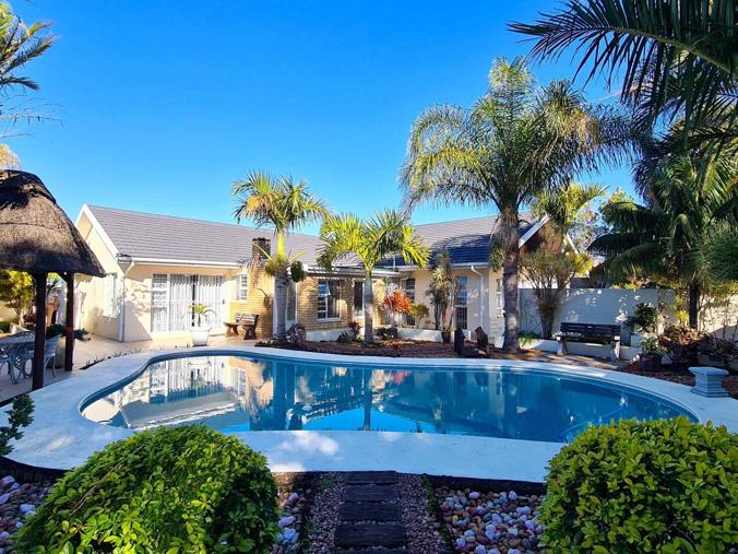 4 Bedroom House for Sale in Bonnie Doon