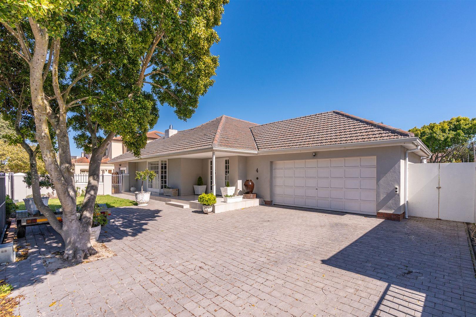 Pinelands, Cape Town Property Houses for sale in Pinelands, Cape Town