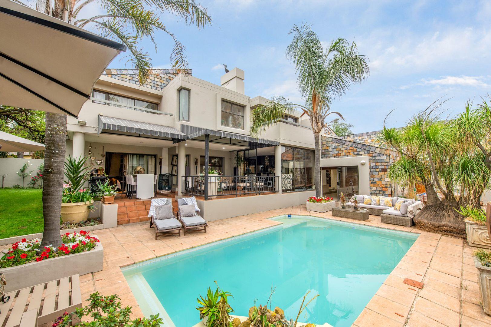 4 Bedroom House for sale in Kyalami Estate P24113464003