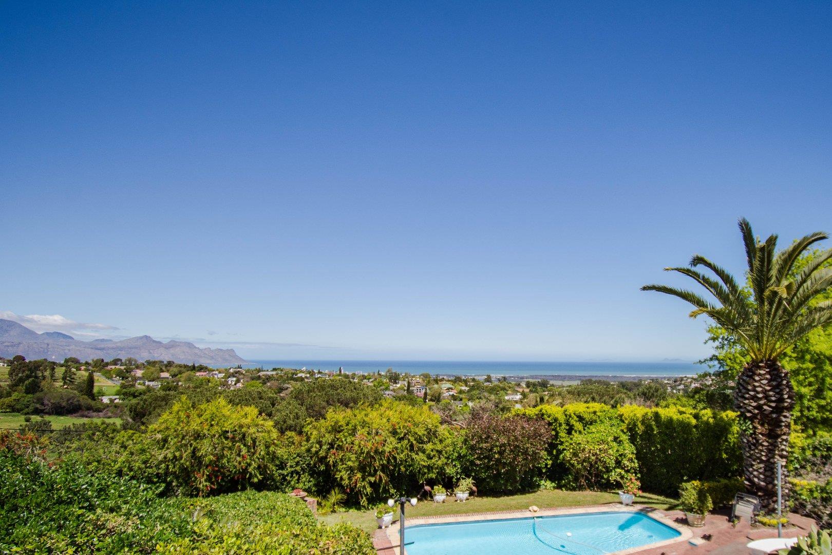 3 Bedroom House to rent in Helderberg Estate P24113467770