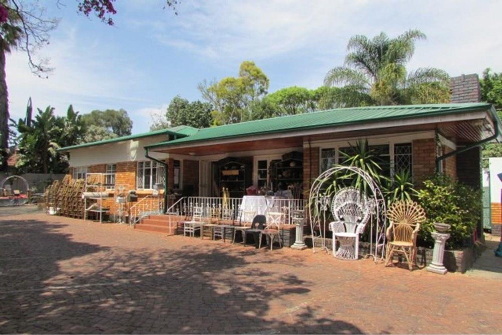 Menlo Park Property Property and houses for sale in Menlo Park